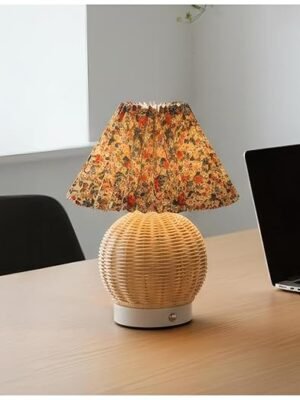 Aesthetic Table Lamp With Detachable Lampshade